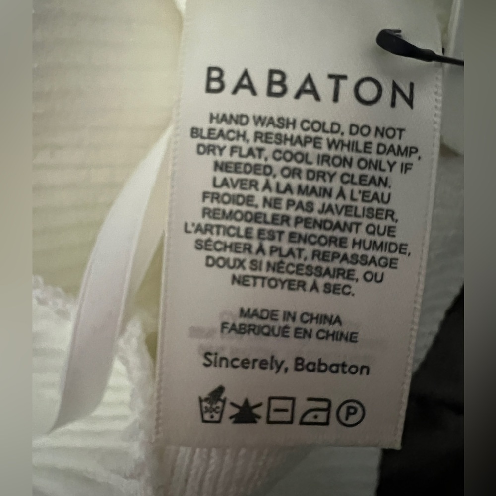 Babaton White Sculpt Knit Criss Cross Cropped Tank (Rib-knit Cross-Front Halter) - Picture 8 of 9